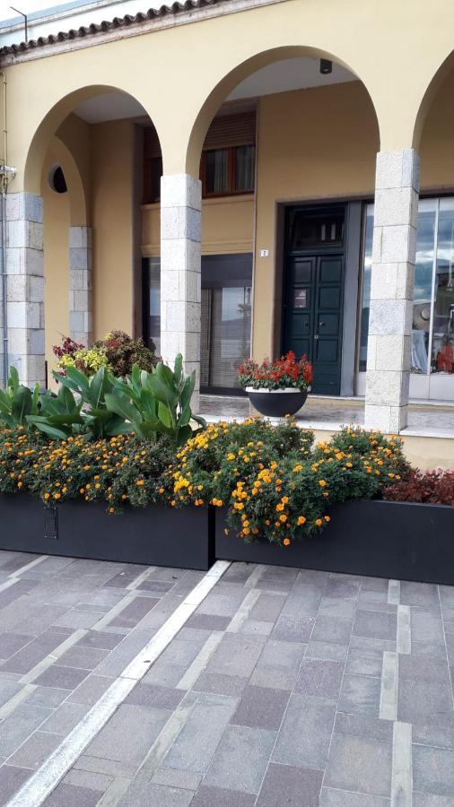 Al Veliero Guest house Gardone Riviera