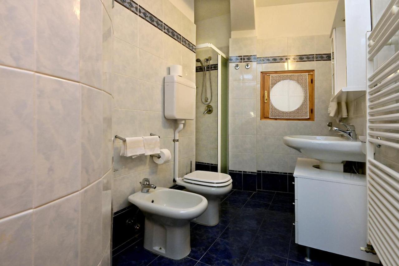 Guest house Al Veliero Gardone Riviera